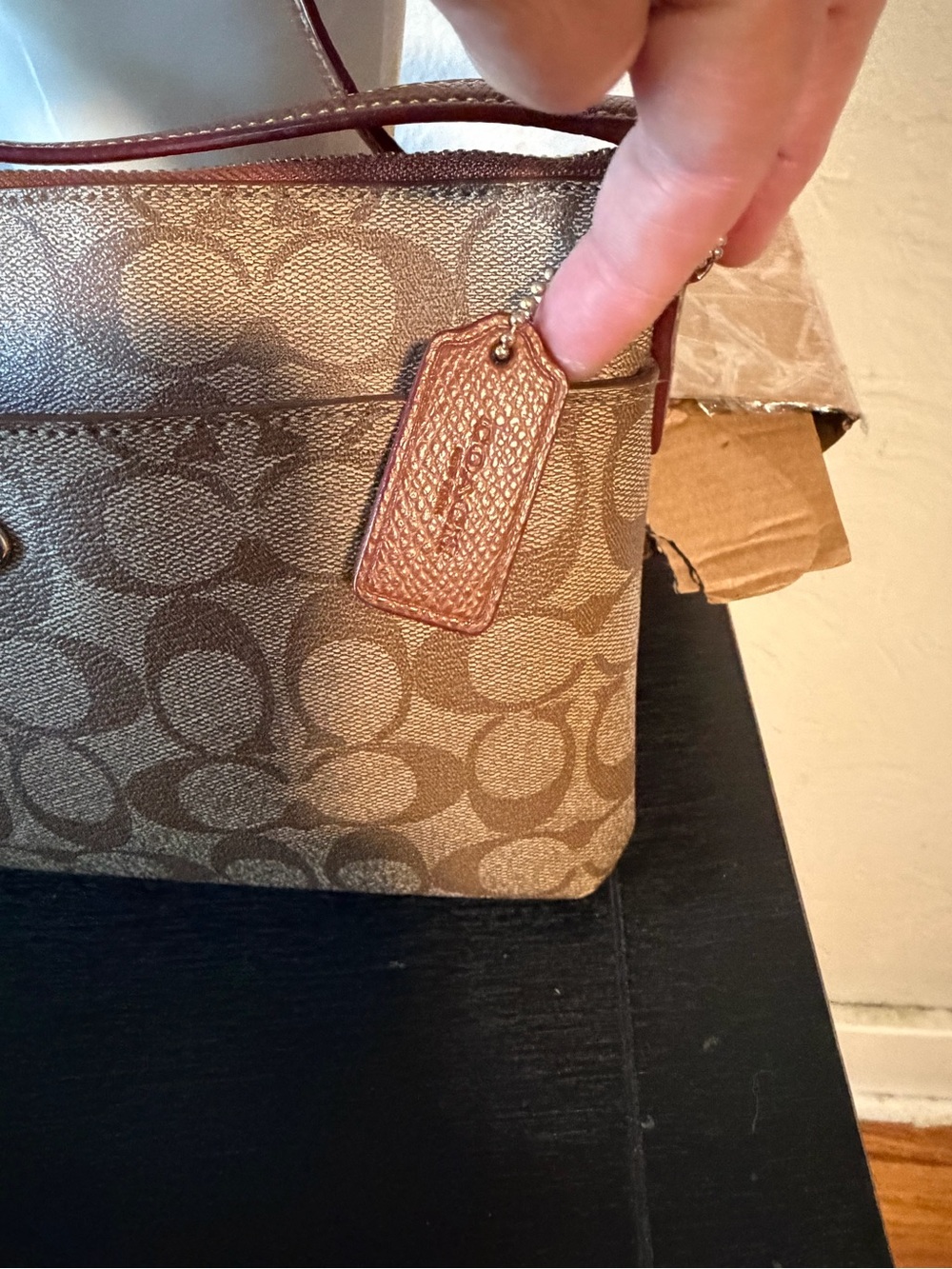 EUC Coach Tan Signature Canvas Crossbody Bag with Brown Leather Trim - Picture 6 of 15